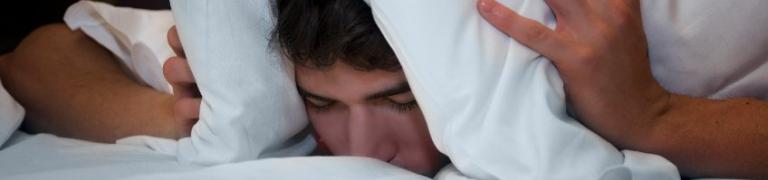 Nachtmerries doorbreken: oorzaken en effectieve behandelingen
