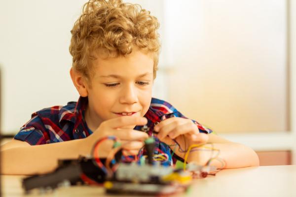 ADHD bij je kind? Dit helpt écht – ook zonder diagnose of medicatie