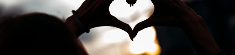 Verwerk en herstel liefdesverdriet in 5 zachte stappen